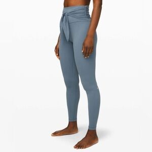 Lululemon women’s Align Leggings - 28” Inseam‎ Wrap Waist Size 2 yoga workout